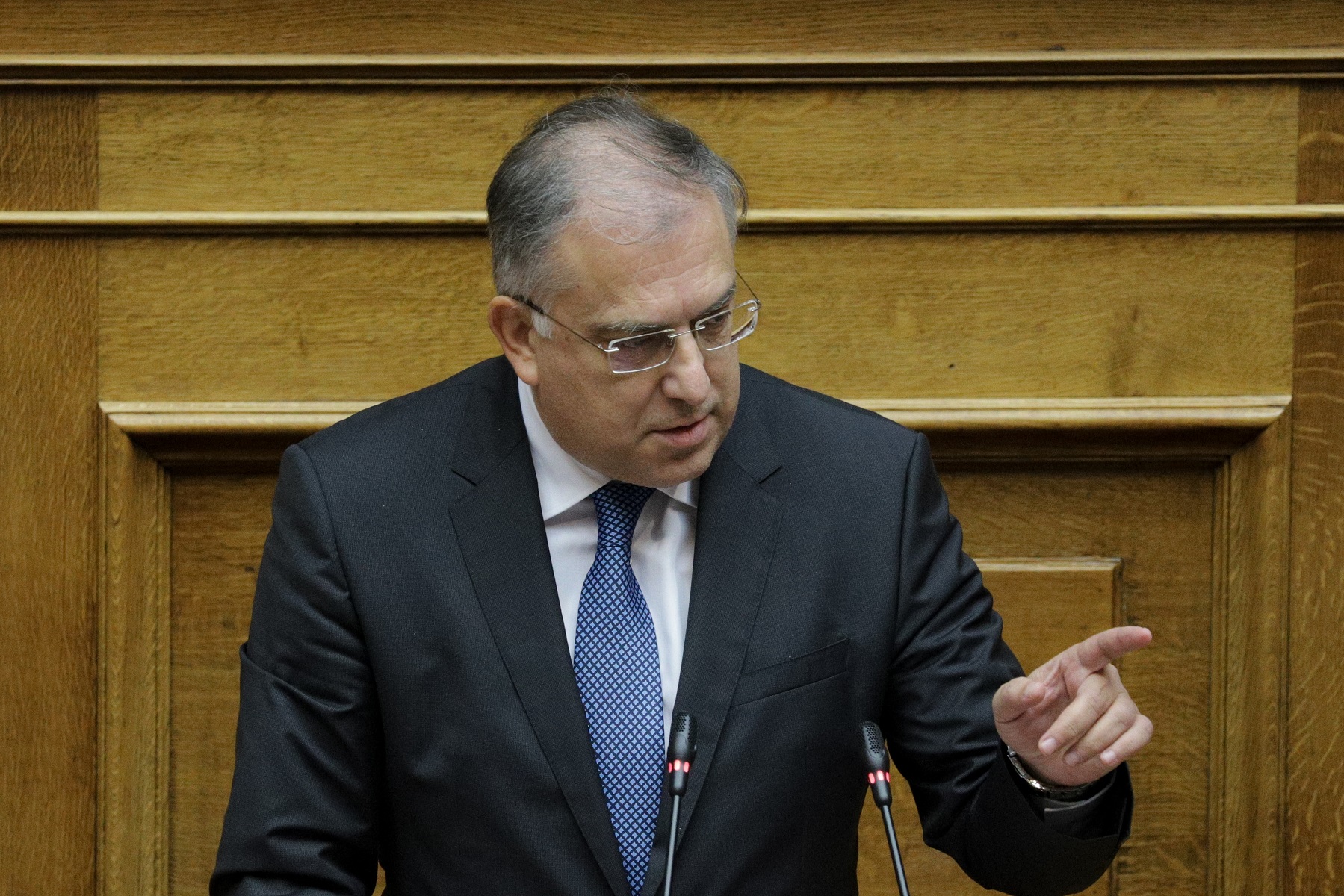 Τάκης Θεοδωρικάκος: Έκτακτη επιχορήγηση 40 εκατομμύρια ευρώ σε 119 δήμους