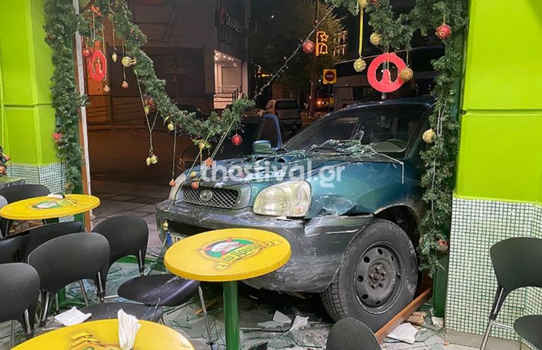 Θεσσαλονίκη: Αυτοκίνητο κατέληξε σε μαγαζί με μπουγάτσες μετά από περιπετειώδη καταδίωξη [vid]
