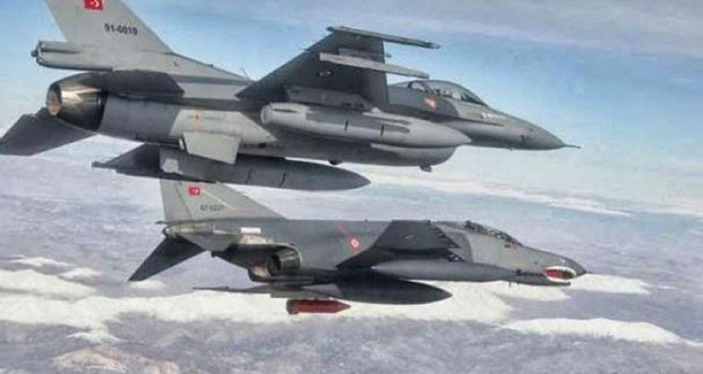 Αιγαίο: Ρεκόρ δεκαετίας εναέριων παραβιάσεων από τα τουρκικά μαχητικά