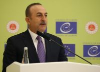 Μεβλούτ Τσαβόυσογλου: Αν μπουν στην υφαλοκρηπίδα “μας” θα αντιδράσουμε