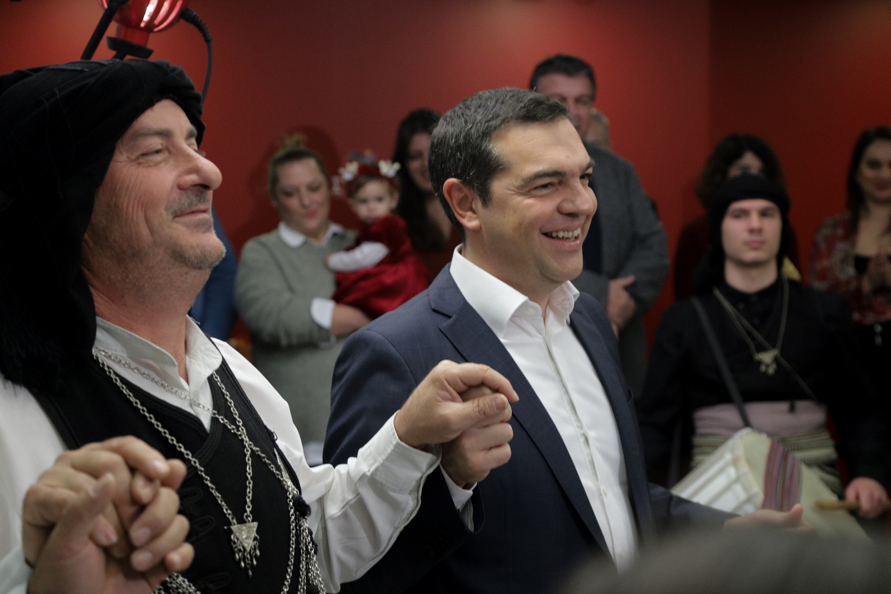 Χόρεψε ποντιακά on camera ο Αλέξης Τσίπρας