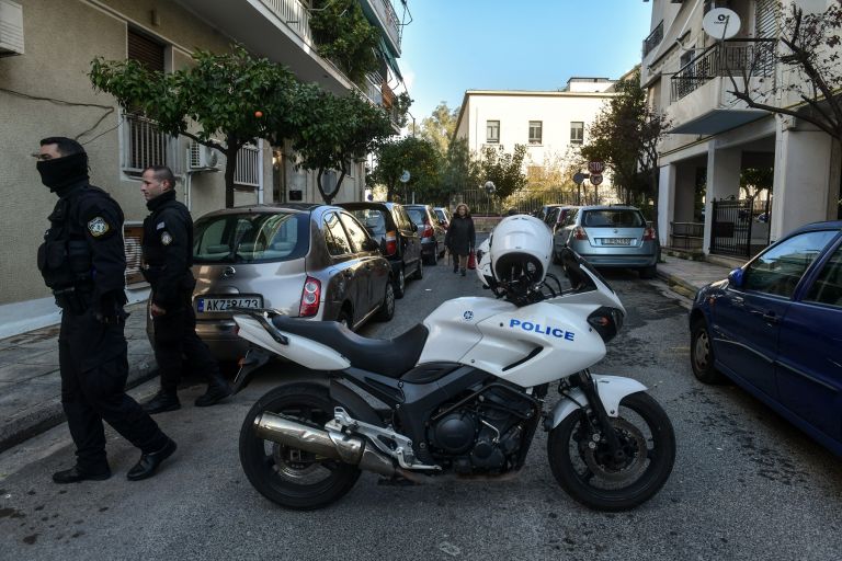 Ζωγράφου: Εντοπίστηκε εκρηκτικός μηχανισμός στην Πανεπιστημιούπολη – Έγινε ελεγχόμενη έκρηξη [vid]