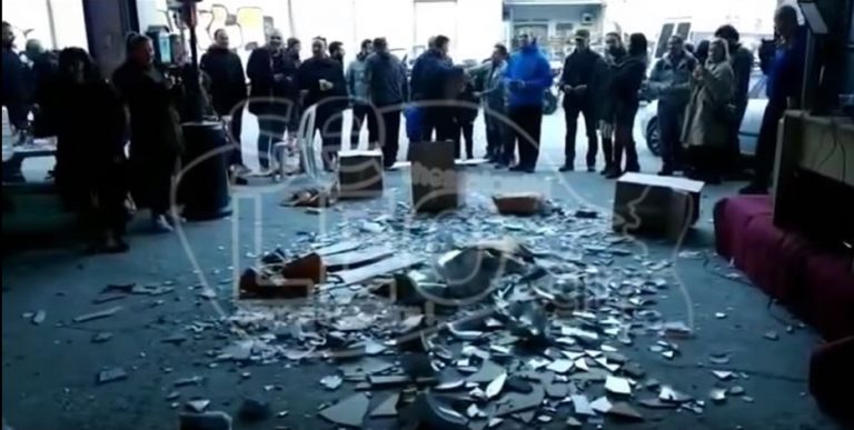 Καβάλα: Έσπασαν 10.000 πλακάκια και 5 λεκάνες τουαλέτας σε γλέντι [vid]
