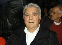 Πασχάλης Τερζής: Σπάνια εμφάνιση για τον αγαπημένο τραγουδιστή [pic]