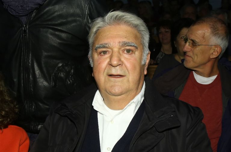 Πασχάλης Τερζής: Σπάνια εμφάνιση για τον αγαπημένο τραγουδιστή [pic]
