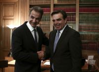 Συνάντηση Μητσοτάκη – Σχοινά: Συζήτηση για το άσυλο και την μετανάστευση
