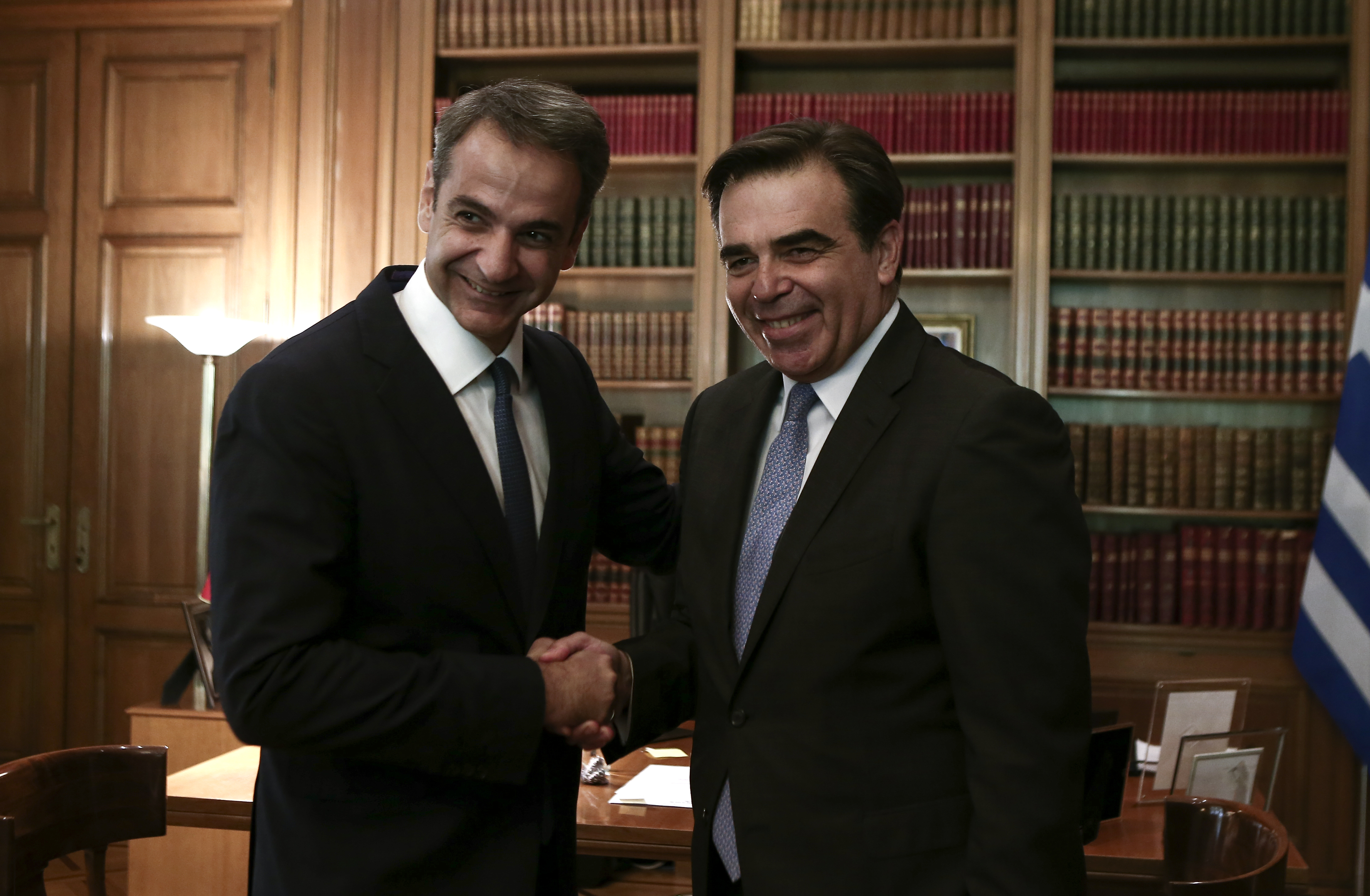 Συνάντηση Μητσοτάκη – Σχοινά: Συζήτηση για το άσυλο και την μετανάστευση