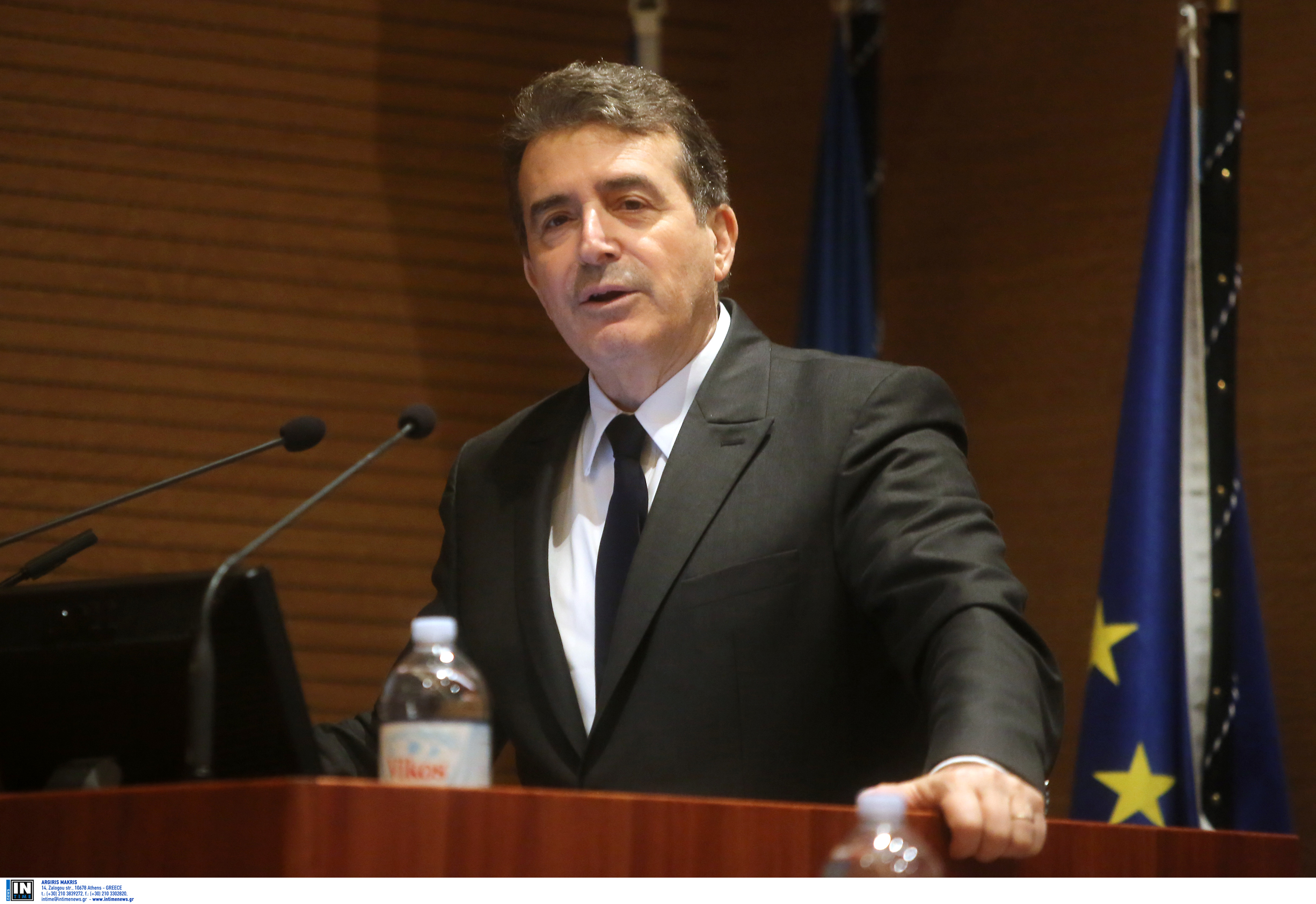 Μιχάλης Χρυσοχοΐδης: Όποιος χτυπά ανήλικα, δεν χωρά πουθενά