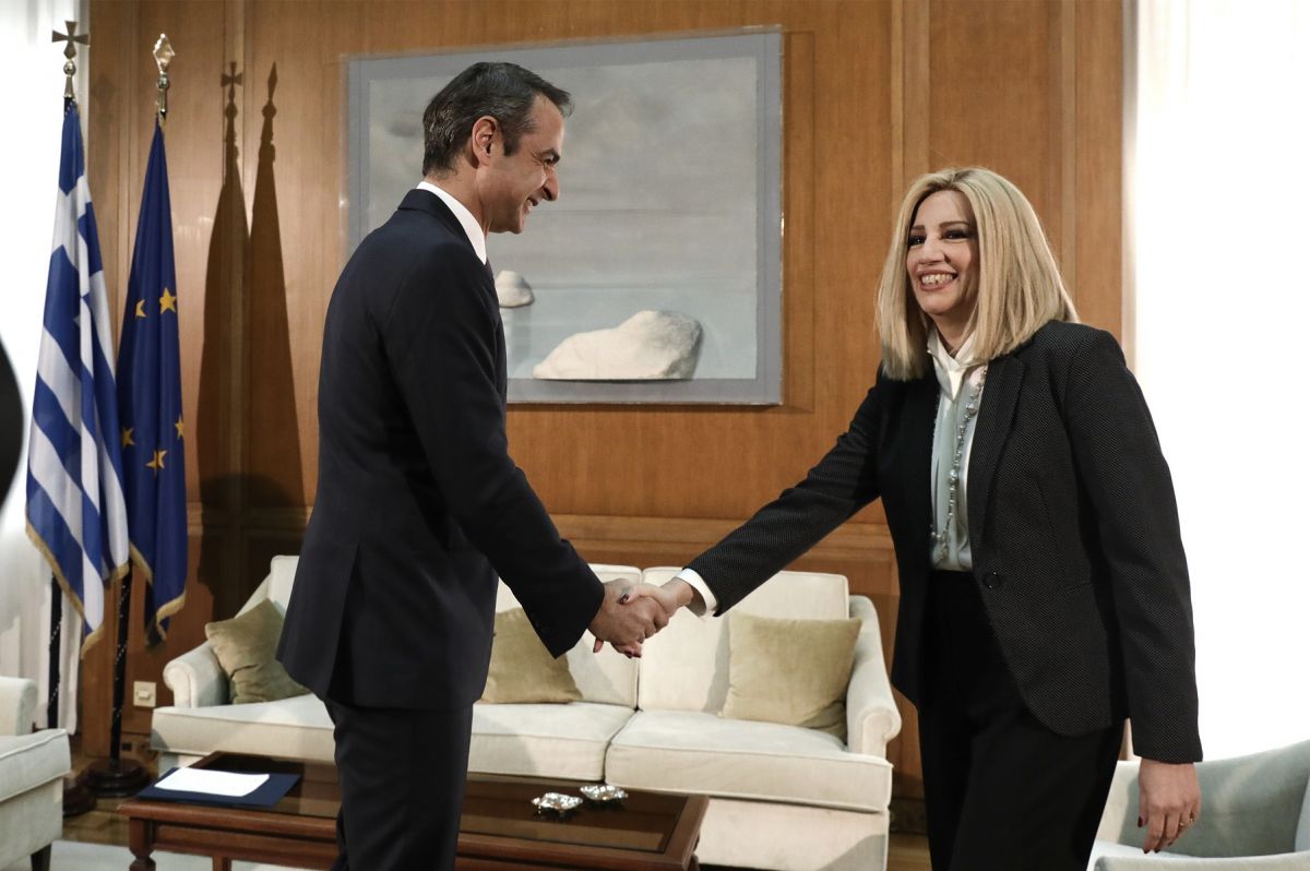 Live η συνάντηση Μητσοτάκη – πολιτικών αρχηγών: Ολοκληρώθηκε η συνάντηση με τη Φώφη Γεννηματά