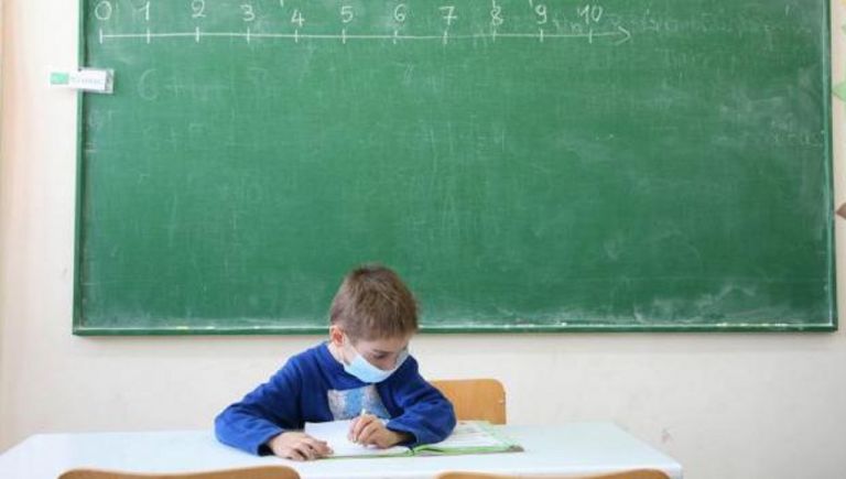 Εποχική γρίπη σχολεία: Έγκύκλιος για απουσίες μαθητών – Δεν θα προσμετρώνται