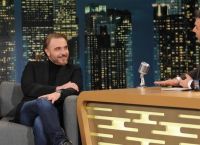 Φάνης Μουρατίδης στο The 2night Show: “Δεν ήταν όνειρό μου να κάνω οικογένεια” [vid]
