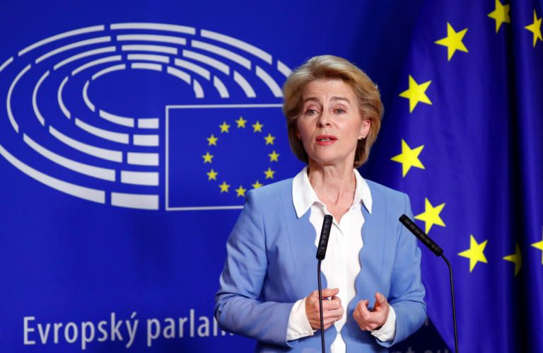 Κομισιόν: Καλωσορίζει την εκεχειρία στη Λιβύη