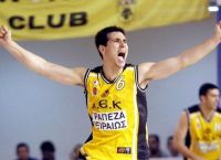 Νίκος Ζήσης: Κοντά στην μεγάλη επιστροφή στην ΑΕΚ