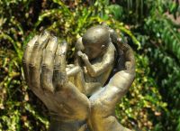 Αμβλώσεις: Τι συμβαίνει στην Ελλάδα – Όλα τα στοιχεία