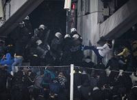 Επεισόδια έξω από το ΟΑΚΑ τώρα