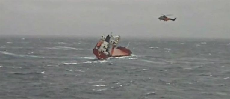 ΑEOLOS: Συνεχίζεται η “Οδύσσεια” των 22 ναυτικών του ακυβέρνητου πλοίου