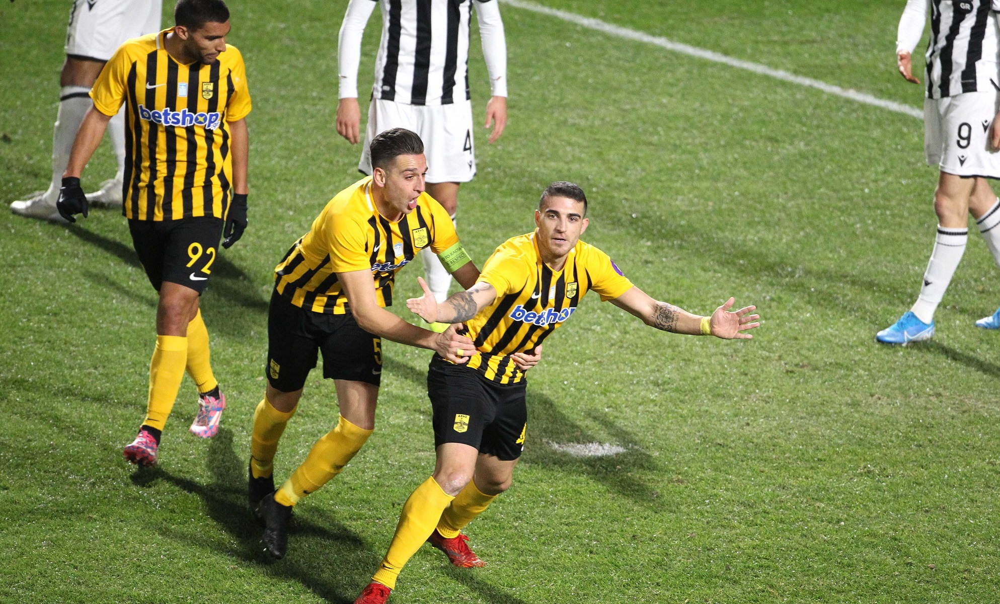 Άρης – ΠΑΟΚ 4-2