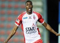 Ταϊβό Αβονίγι: Φήμες για ενδιαφέρον του Ολυμπιακού