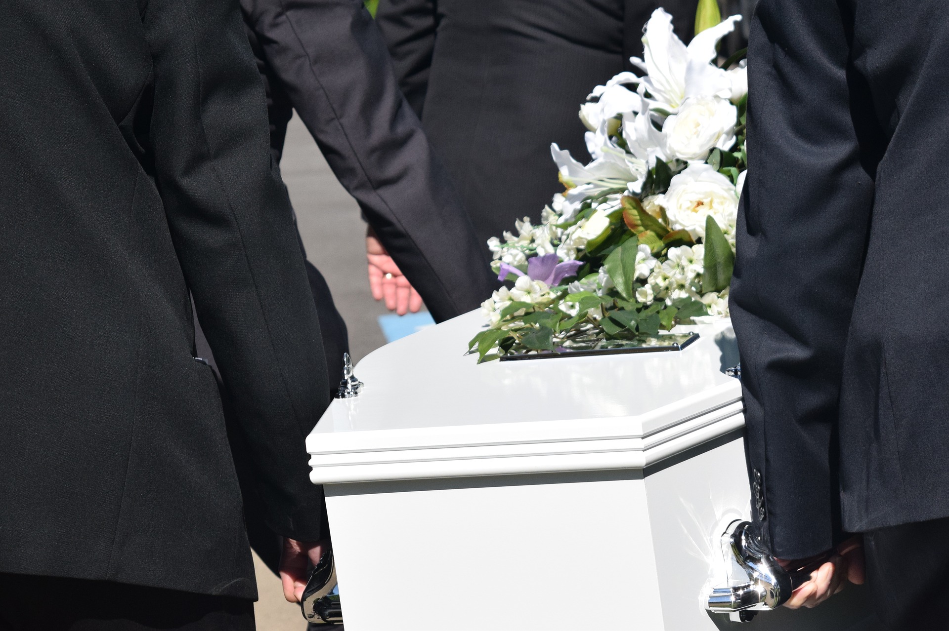 Τρίκαλα: Η απίστευτη τελευταία επιθυμία ενός νεκρού στην κηδεία του