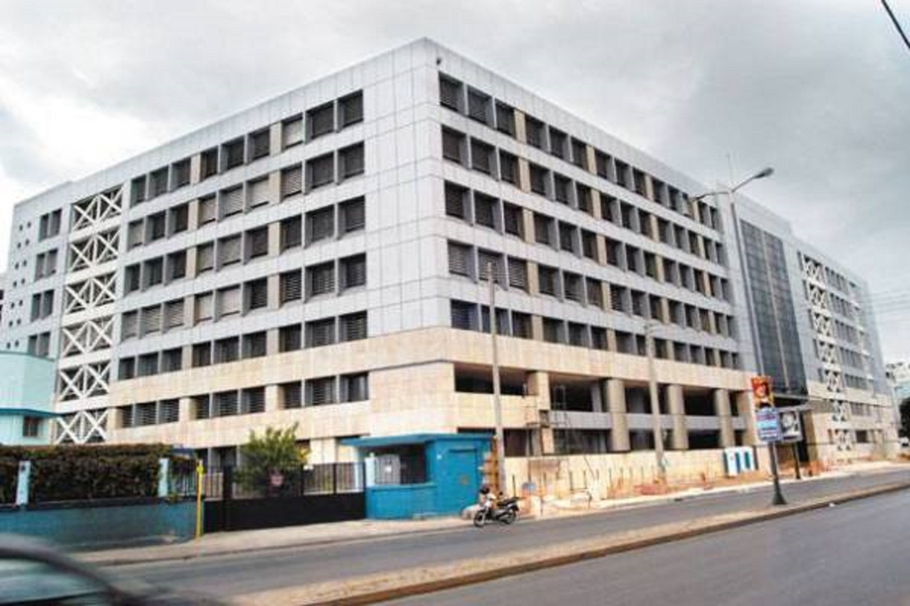 Κτίριο Κεράνη Μηταράκης: Εκεί θα στεγαστεί το υπουργείο Μετανάστευσης και Ασύλου