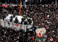Κασέμ Σουλεϊμανί κηδεία: 40 νεκροί και 213 τραυματίες – Ποδοπατήθηκαν οι διαδηλωτές [vids]