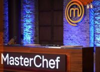MasterChef 4: «Άναψαν» τα αίματα στην ομαδική δοκιμασία – «Μην μου μιλάς εμένα έτσι βλάκα» MasterChef 4: «Άναψαν» τα αίματα στην ομαδική δοκιμασία – «Μην μου μιλάς εμένα έτσι βλάκα»