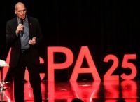 ΜέΡΑ 25: Σχέδιο τριών σημείων για να αντιμετωπιστεί η οικονομική κατάρρευση της ΕΕ