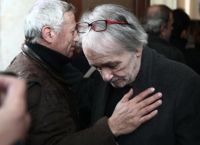 Ανδρέας Μικρούτσικος: Κρίσιμη, αλλά σταθερή η κατάστασή του Ανδρέας Μικρούτσικος: Κρίσιμη, αλλά σταθερή η κατάστασή του