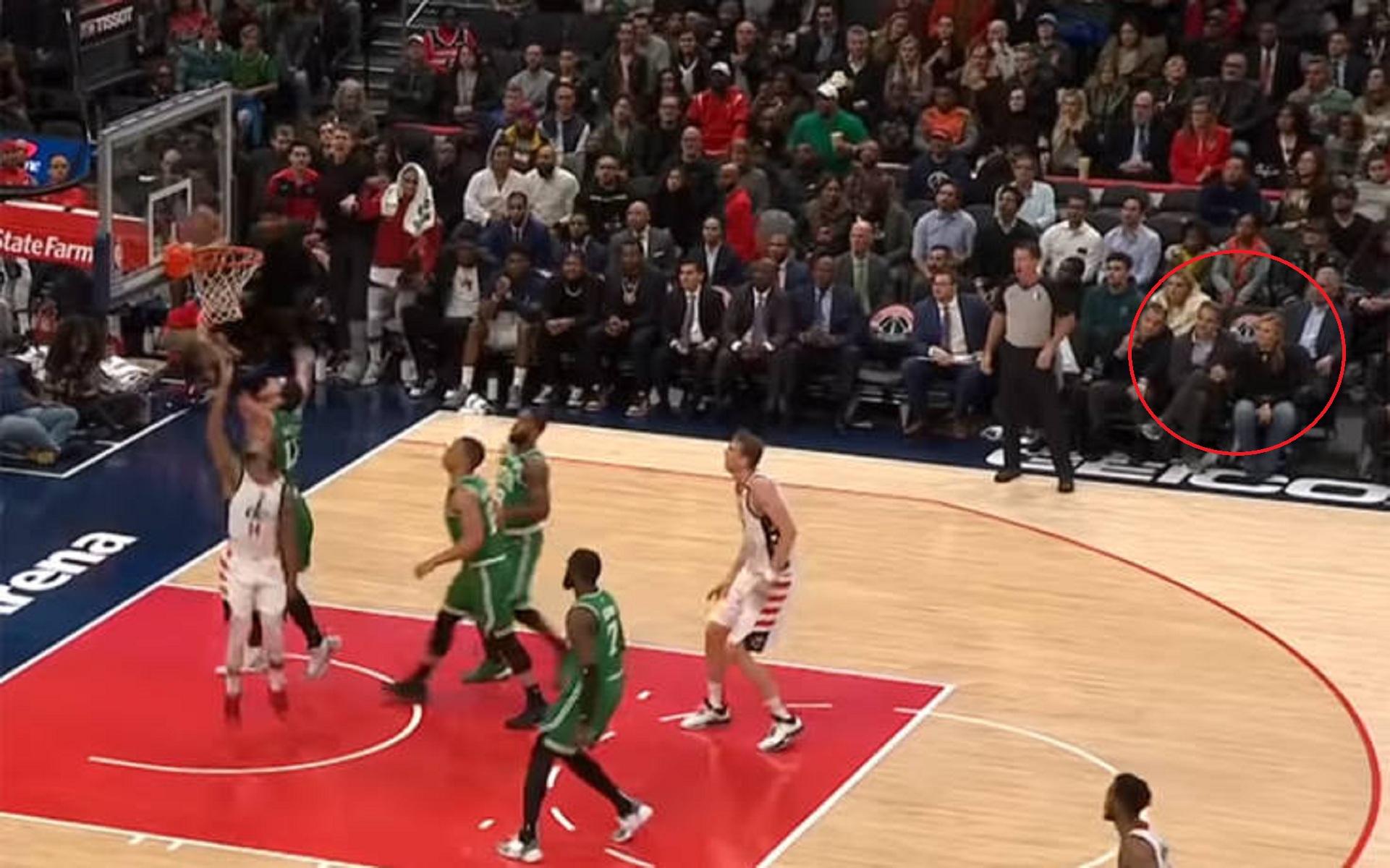 Κυριάκος Μητσοτάκης: Παρακολούθησε αγώνα NBA μαζί με την Μαρέβα στην Ουάσιγκτον [vid]