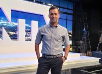 Άγγελος Μπράτης: «Τα media δεν ενδιαφέρονται για μένα επειδή είμαι gay» [vid]