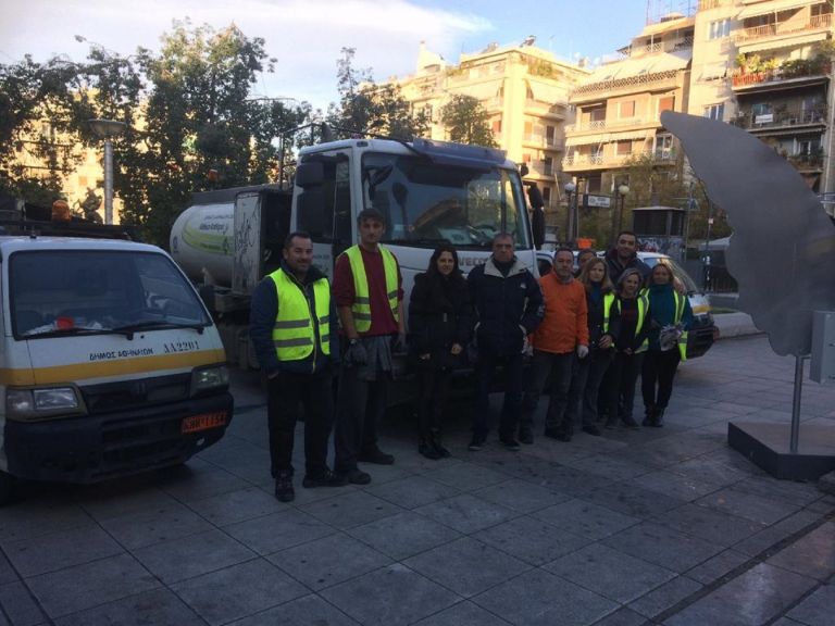 Δήμος Αθηναίων: Παρέμβαση καθαριότητας και αποκατάστασης στην πλατεία Βικτωρίας
