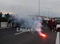 Προσφυγικό: Έκλεισαν την Ε.Ο Αθηνών – Λαμίας οι κάτοικοι της Αγίας Παρασκευής [vid]