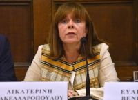 Αικατερίνη Σακελλαροπούλου: Η ζωή της μέσα από το facebook