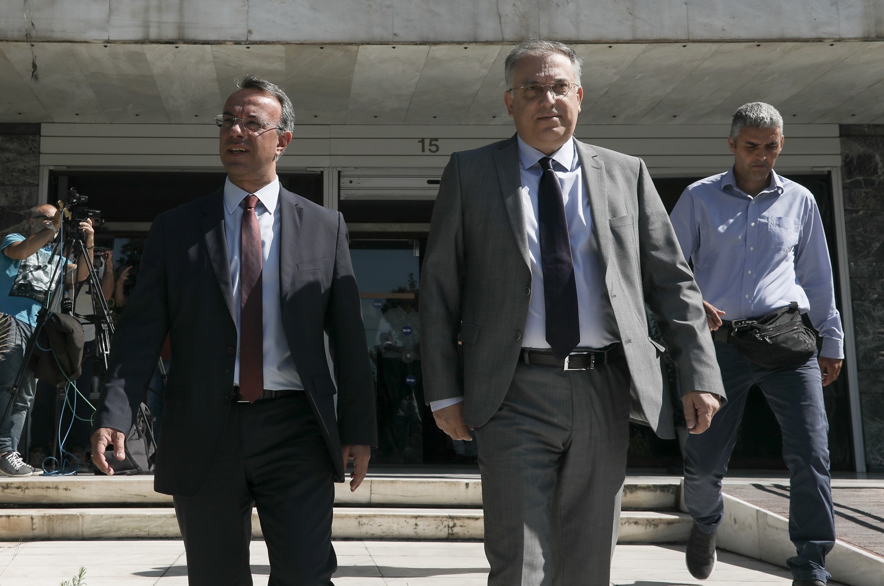 5η Αξιολόγηση: Καταφθάνουν στην Αθήνα τα τεχνικά κλιμάκια των θεσμών