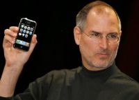 iphone: Πως ο Στιβ Τζόμπς ξεγέλασε τον κόσμο στην πρώτη παρουσίαση του κινητού iphone: Πως ο Στιβ Τζόμπς ξεγέλασε τον κόσμο στην πρώτη παρουσίαση του κινητού