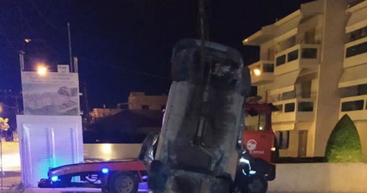 Κιάτο: Σοκαριστικό τροχαίο – Αυτοκίνητο έπεσε σε υπόγειο γκαράζ [pics]