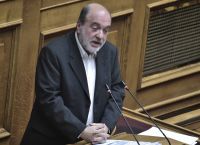 Τρύφων Αλεξιάδης Λιποθύμησε: Κατέρρευσε κατά τη διάρκεια της ΚΟ του ΣΥΡΙΖΑ Τρύφων Αλεξιάδης Λιποθύμησε: Κατέρρευσε κατά τη διάρκεια της ΚΟ του ΣΥΡΙΖΑ