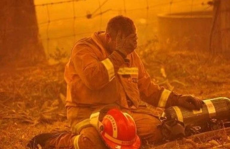 Αυστραλία: Πύρινη κόλαση – Στους 12 οι νεκροί