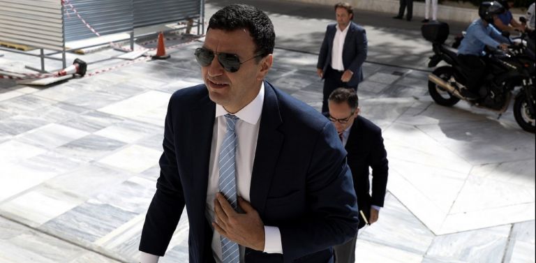 Βασίλης Κικίλιας: Αιφνιδιαστική επίσκεψη στον «Ευαγγελισμό»