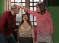 Η Μέση Διάρκεια ζωής των πλυντηρίων: Στο Θέατρο Πρόβα