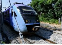 Προαστιακός: Σύγκρουση με αυτοκίνητο στη Λένορμαν