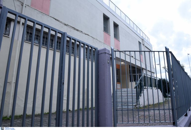 Πάτρα σχολείο: 19χρονος έσπασε το σαγόνι 16χρονου συμμαθητή του