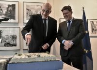 Υπουργείο Εξωτερικών κοπή πίτας: Ο Νίκος Δένδιας μίλησε για την πρόοδο στις εξωτερικές σχέσεις της χώρας