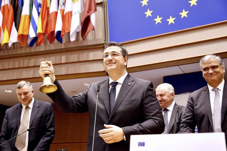 Απόστολος Τζιτζικώστας: Πρώτος Έλληνας πρόεδρος της Επιτροπής Περιφερειών της Ευρωπαϊκής Ένωσης