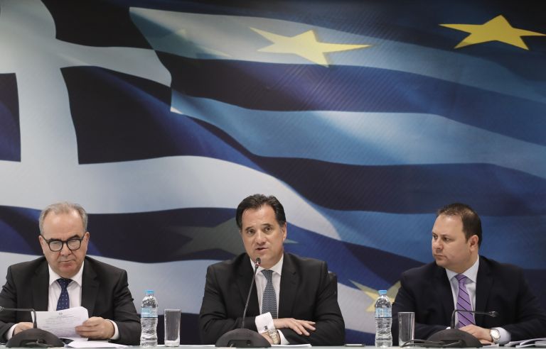 Παρεμπόριο καταπολέμηση: Το σχέδιο του υπουργείου Ανάπτυξης και Επενδύσεων