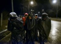 Καστανιές πρόσφυγες: Δραματικές στιγμές στα σύνορα με την Τουρκία [pics&vid]