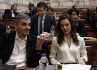 Τσακαλώτος Αχτσιόγλου: Απαντάνε με κοινή δήλωση στον Χρήστο Σταϊκούρα Τσακαλώτος Αχτσιόγλου: Απαντάνε με κοινή δήλωση στον Χρήστο Σταϊκούρα