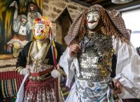 COSMOTE HISTORY HD: Ένα από τα πιο γνωστά αποκριάτικα έθιμα της Ελλάδας αναβιώνει στην COSMOTE TV