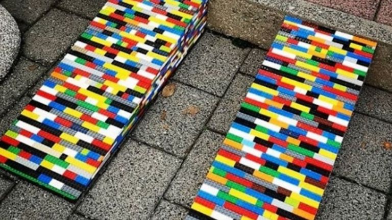Γερμανία: Κατασκευάζει ράμπες από Lego για αναπηρικά αμαξίδια 2