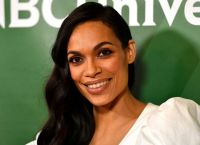 Rosario Dawson: Αποκάλυψε ότι είναι bisexual Rosario Dawson: Αποκάλυψε ότι είναι bisexual